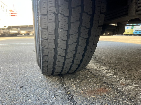 中古バス トヨタ ハイエース