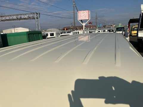 中古バス トヨタ ハイエース