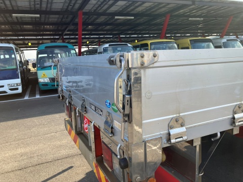 中古平アルミブロック 日野 レンジャー