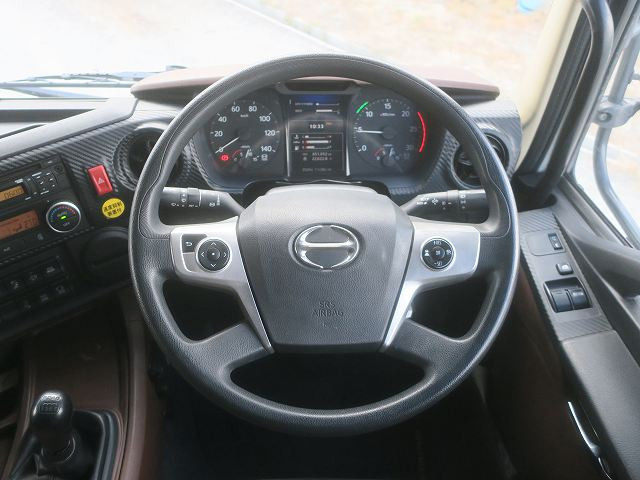 中古トラクタ 日野 プロフィア