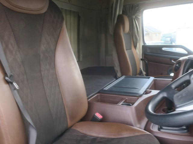 中古トラクタ 日野 プロフィア