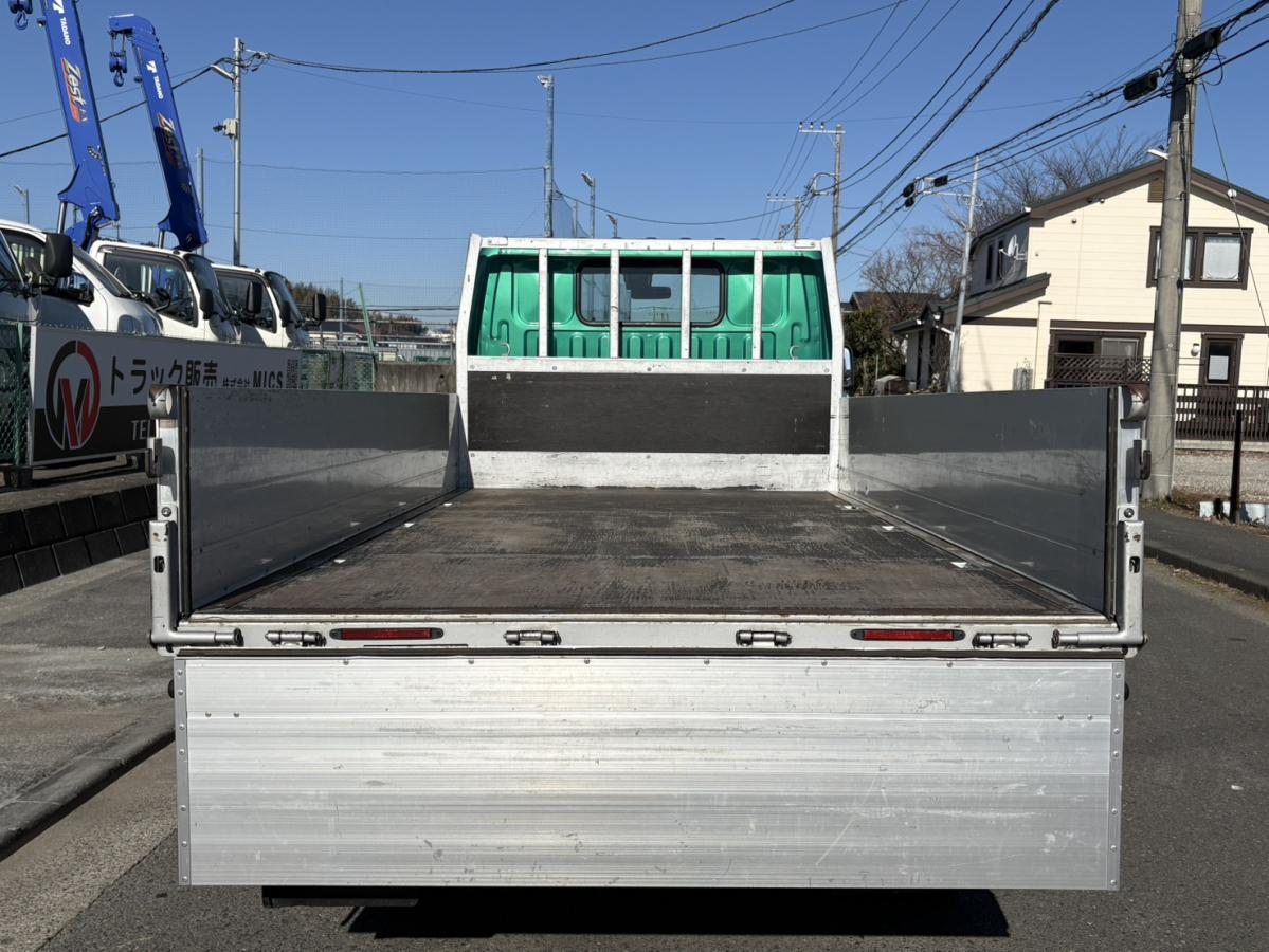中古平アルミブロック 日野 デュトロ