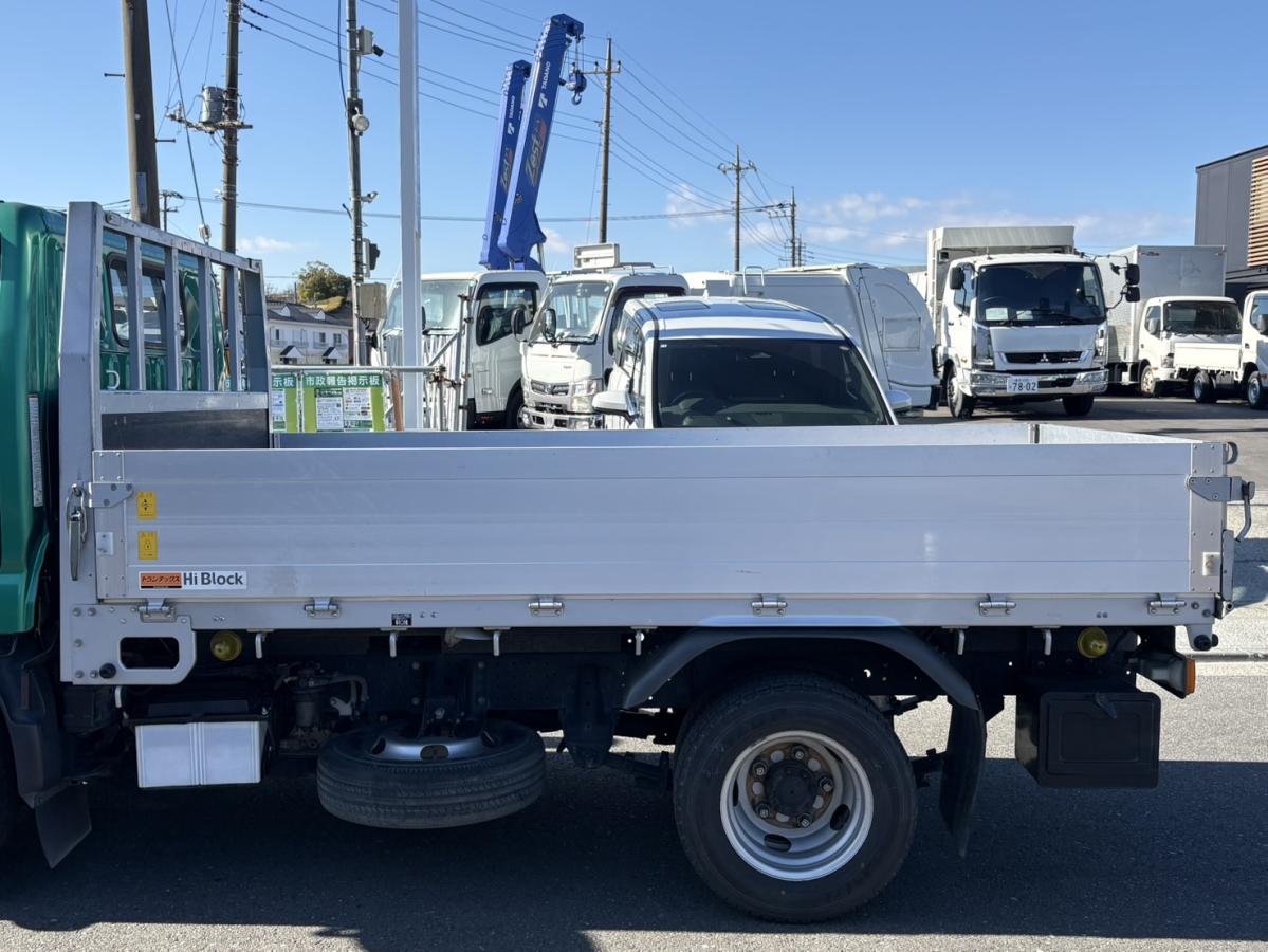 中古平アルミブロック 日野 デュトロ