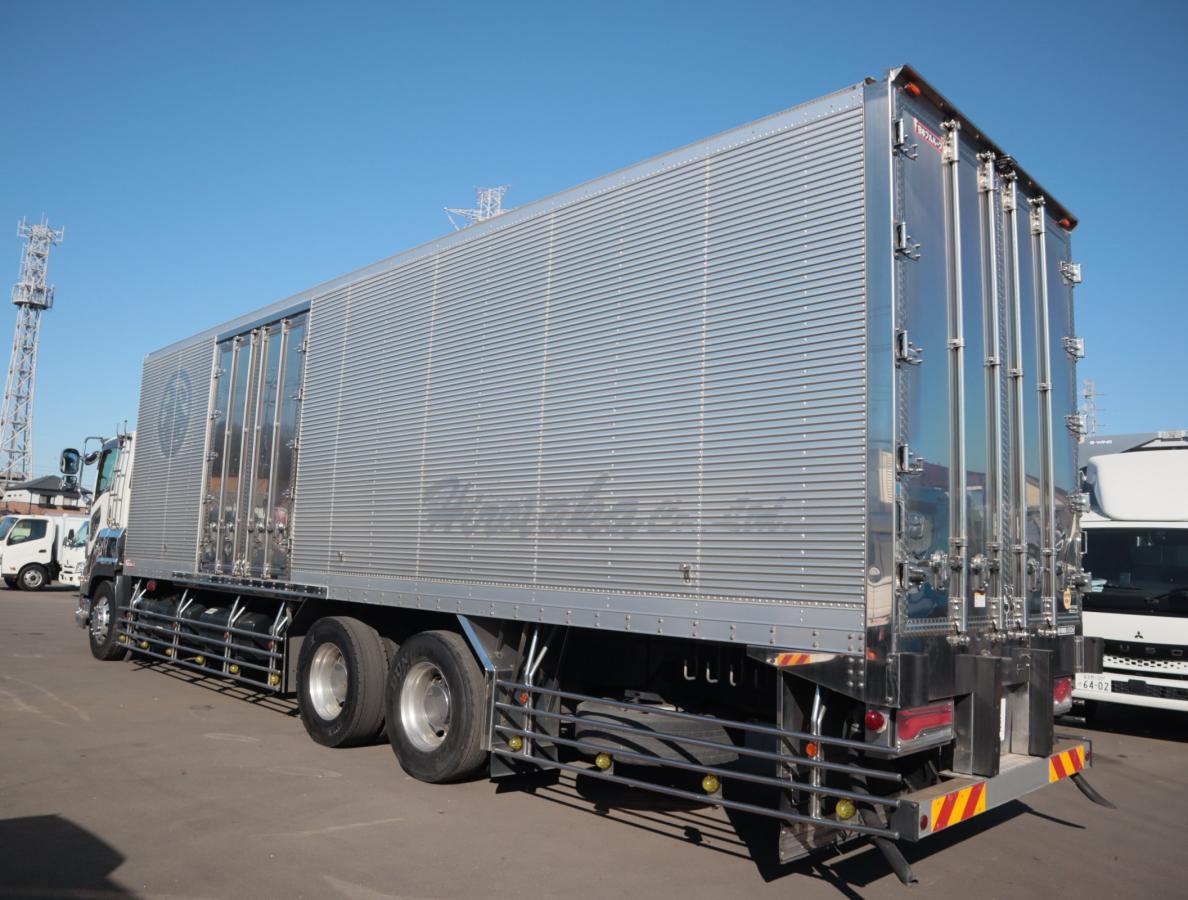 中古冷凍バン いすゞ ギガ