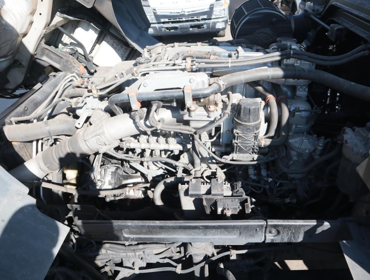 中古冷凍バン いすゞ ギガ