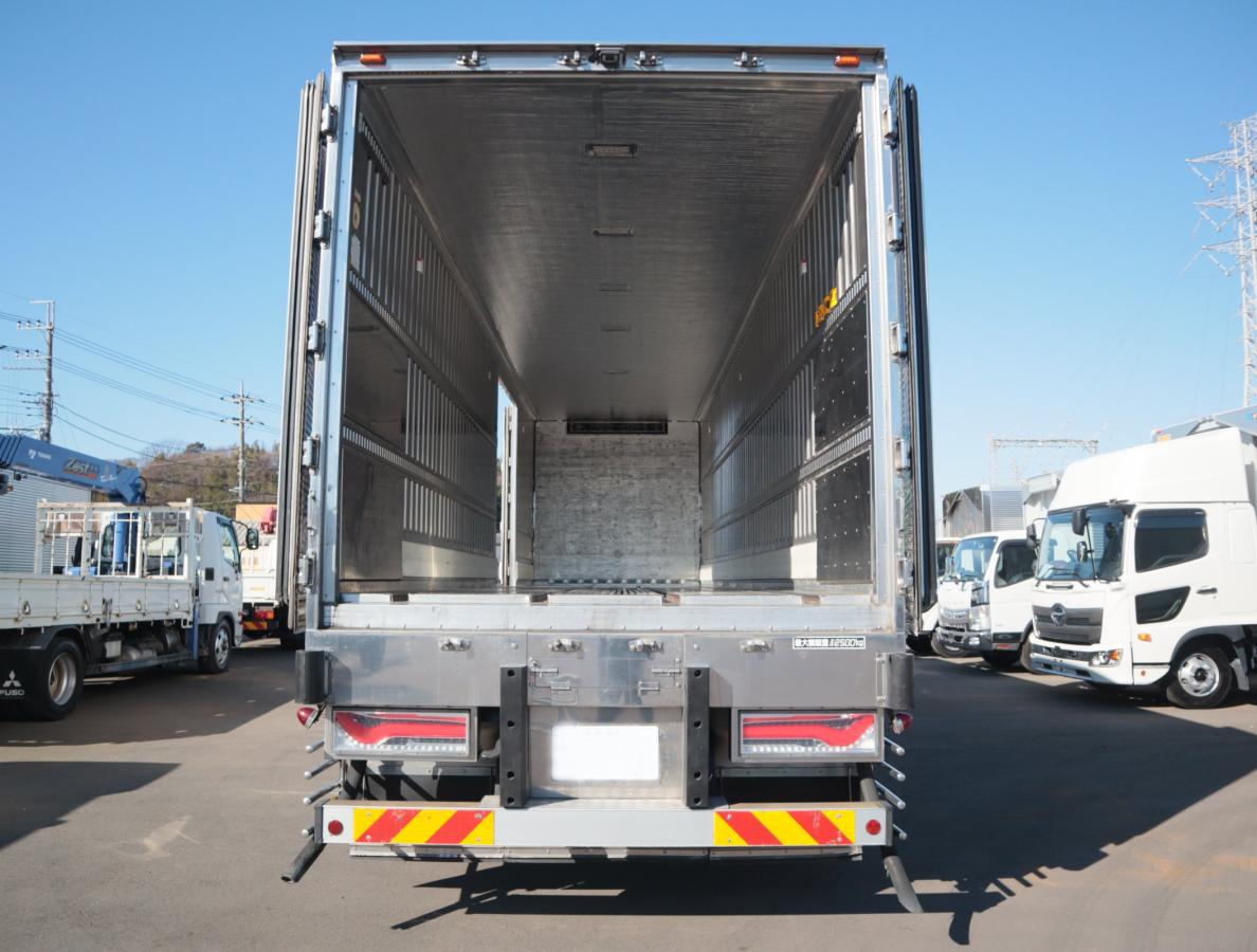 中古冷凍バン いすゞ ギガ