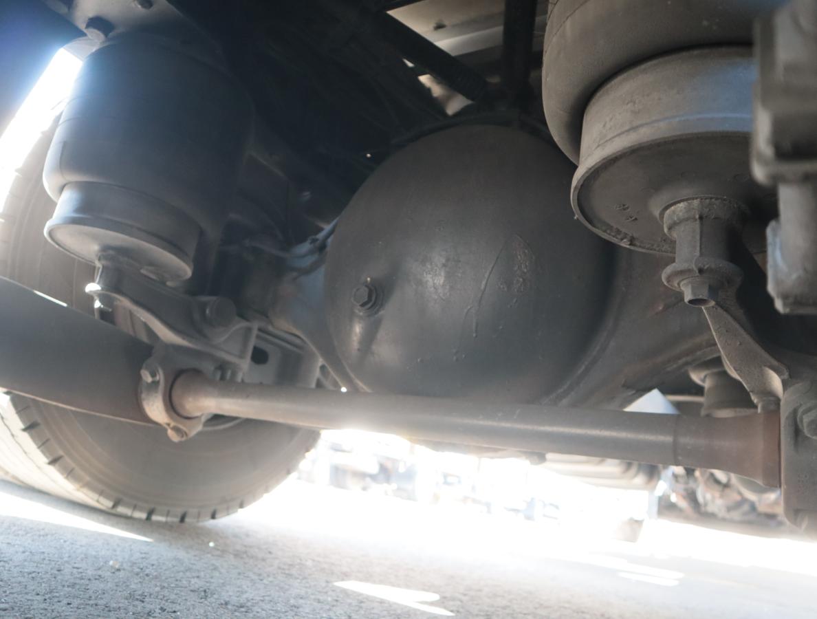 中古冷凍バン いすゞ ギガ