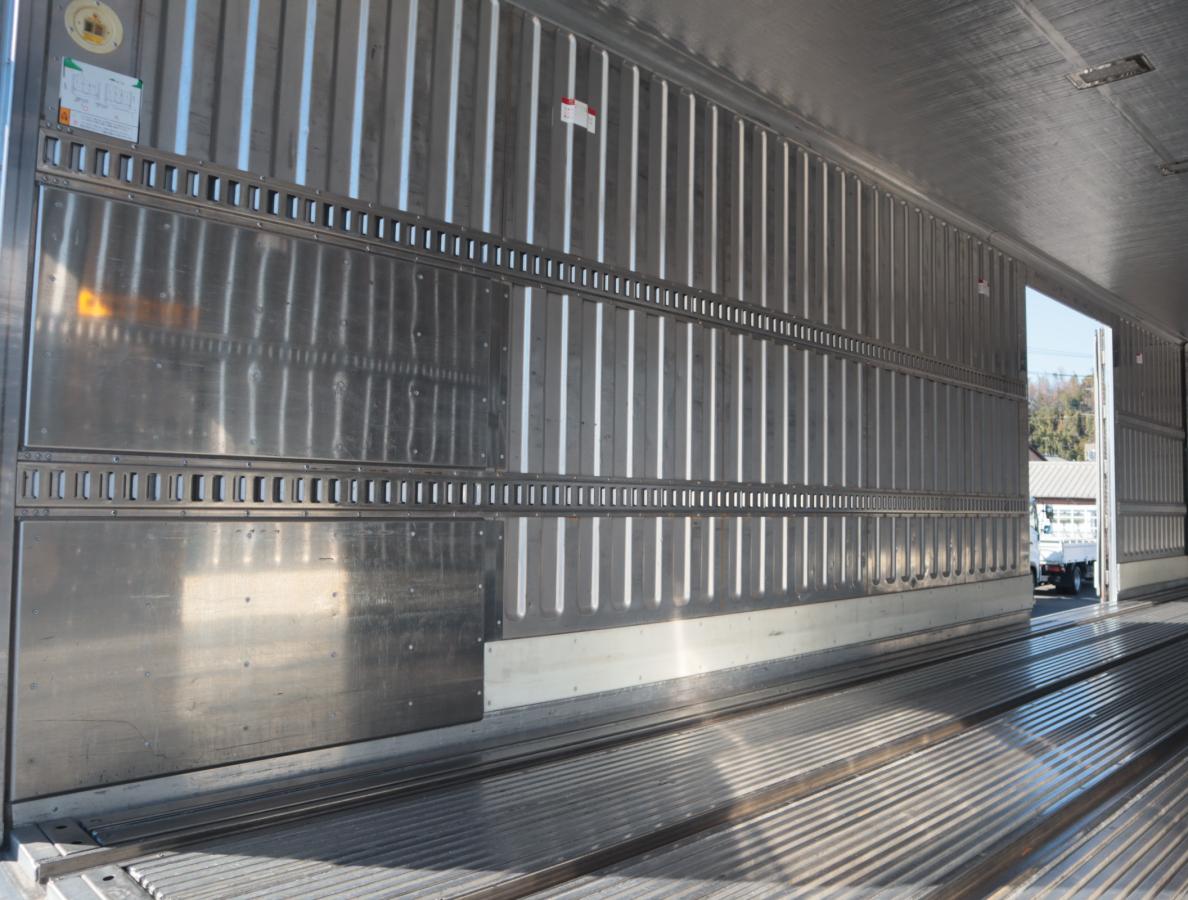 中古冷凍バン いすゞ ギガ