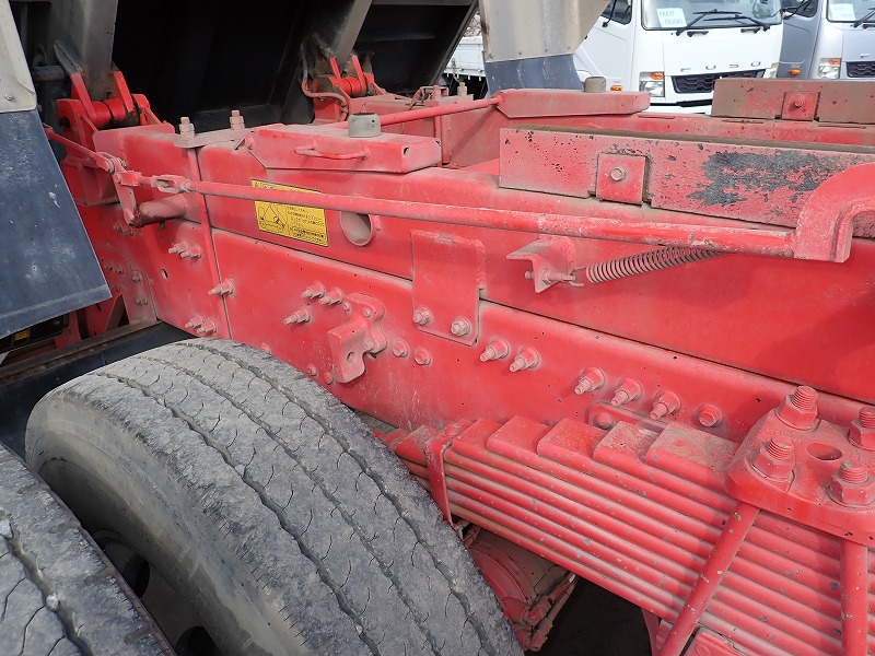 中古ダンプ UDトラックス クオン