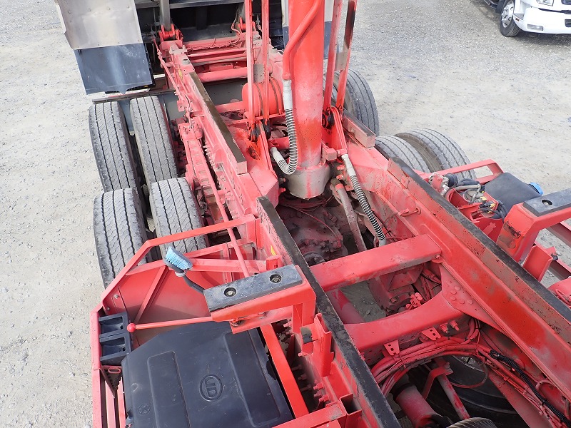 中古ダンプ UDトラックス クオン