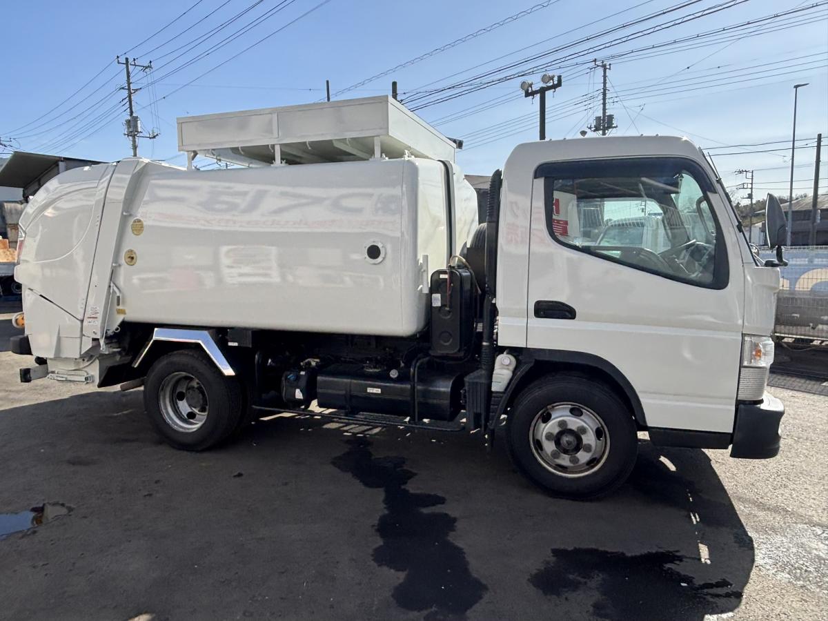 中古塵芥車(パッカー車) 三菱ふそう キャンター