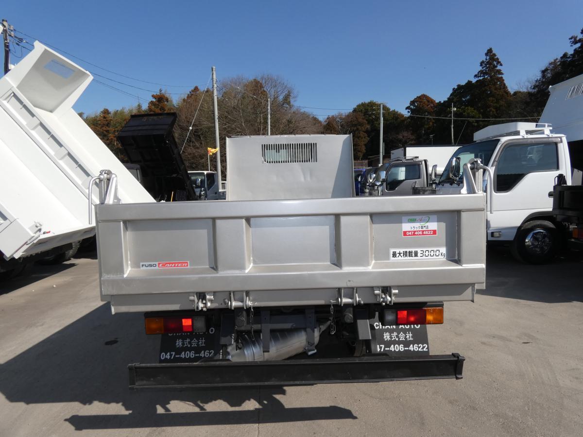 三菱ダンプ　トラック　走行 3万km 中古ダンプ 三菱ふそう キャンター /H26 3トン 5速マニュアル ダンプ