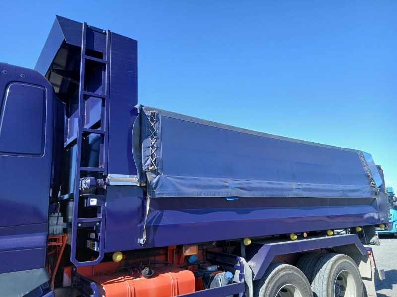 中古ダンプ 日野 プロフィア