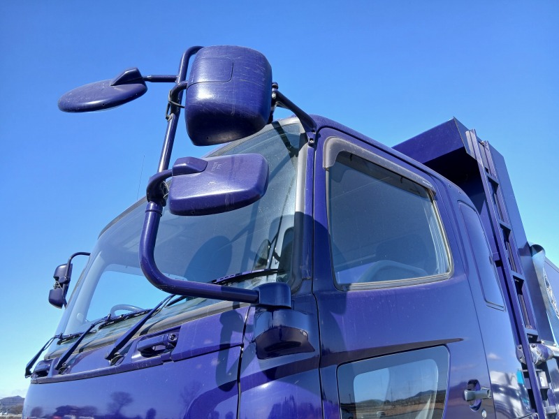 中古ダンプ 日野 プロフィア