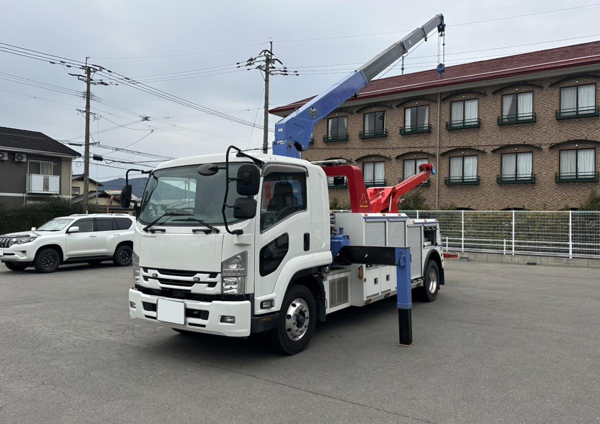 中古レッカー車 いすゞ フォワード /令和1年式城南ボディーサービス架