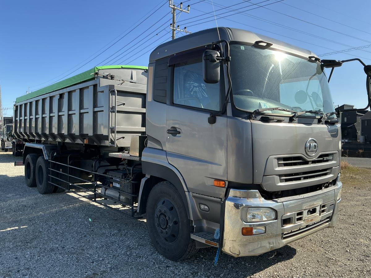 中古深ダンプ UDトラックス クオン