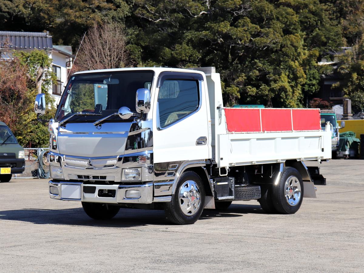 中古ダンプ 三菱ふそう キャンター /令和2年 全低床 積載3トン 新明和 