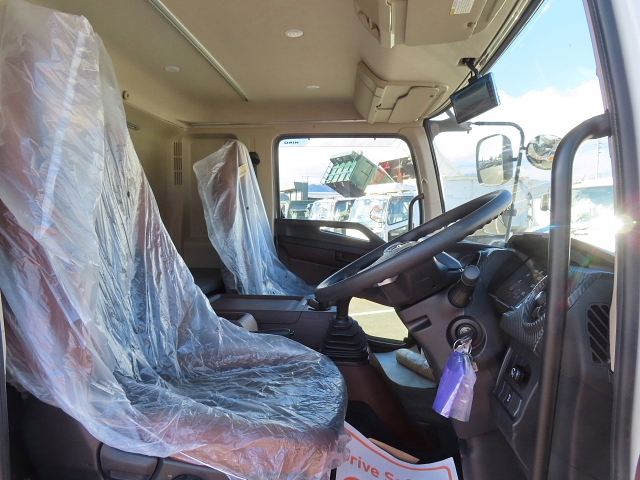 中古冷凍バン 日野 レンジャー