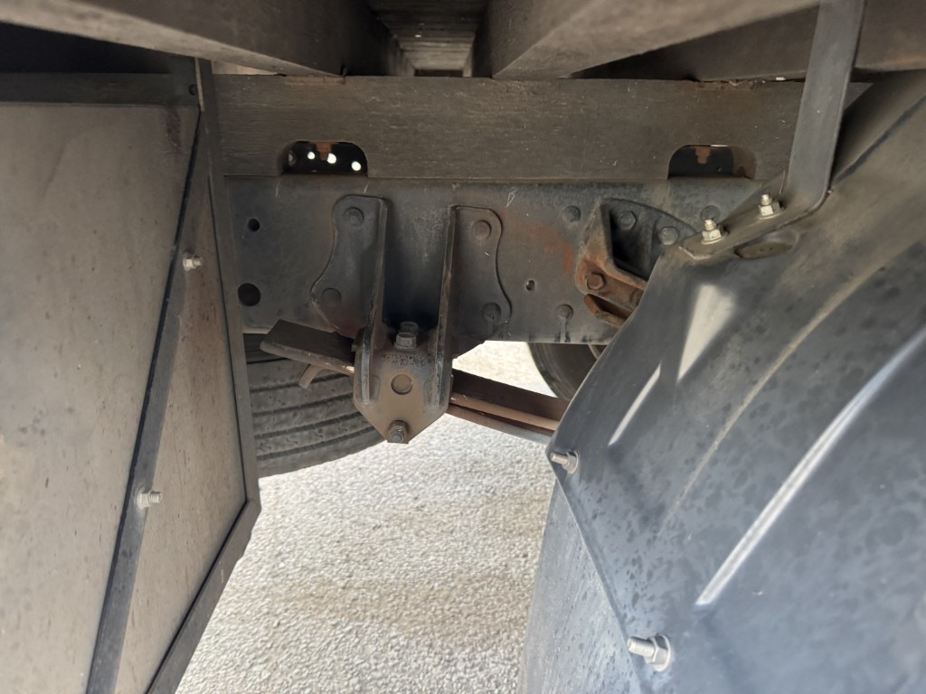 中古平アルミブロック 日野 レンジャー