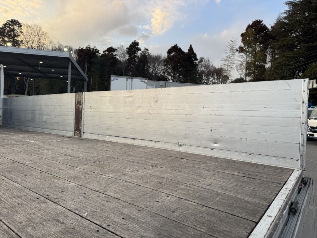 中古平アルミブロック 日野 レンジャー