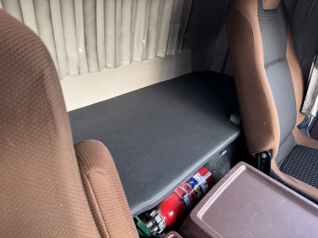 中古平アルミブロック 日野 レンジャー