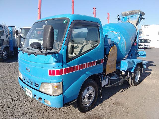 中古ミキサー車(生コン車) 日野 デュトロ