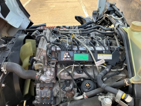 中古平ボディ 三菱ふそう キャンター