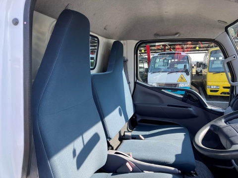 中古平ボディ 三菱ふそう キャンター