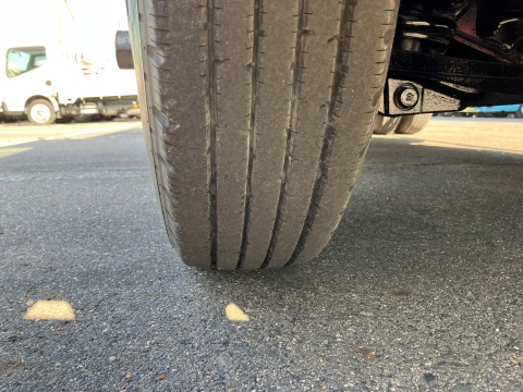 中古平ボディ 三菱ふそう キャンター