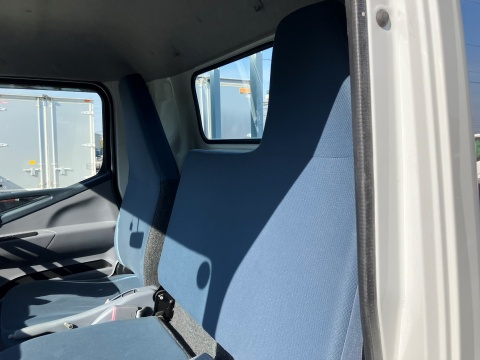 中古平ボディ 三菱ふそう キャンター