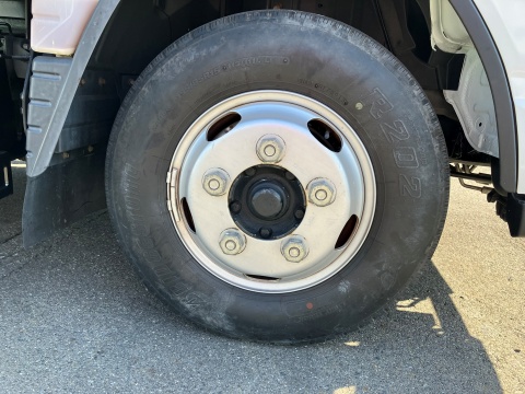 中古平ボディ 三菱ふそう キャンター