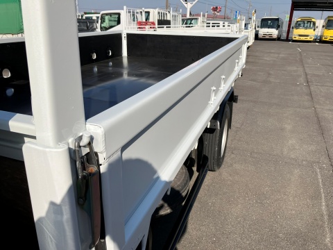 中古平ボディ 三菱ふそう キャンター