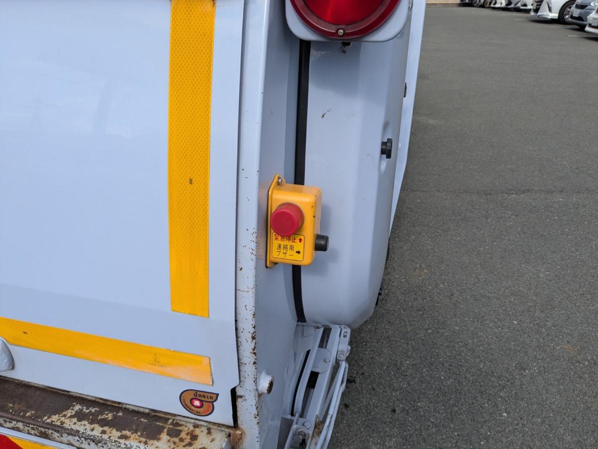 中古塵芥車(パッカー車) 日野 デュトロ /新明和製！巻き込み式！ダンプ