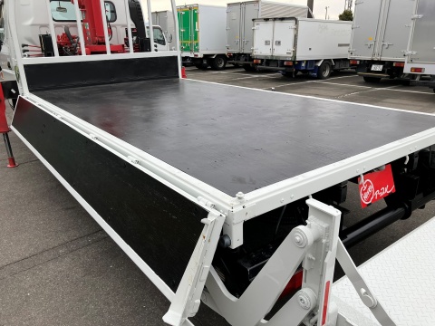 中古クレーン ニッサン アトラス