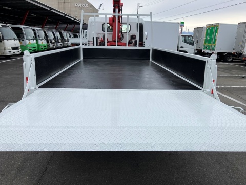 中古クレーン ニッサン アトラス