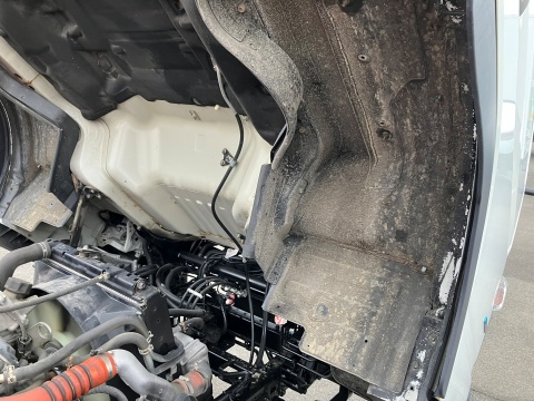 中古クレーン ニッサン アトラス