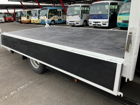 中古クレーン ニッサン アトラス