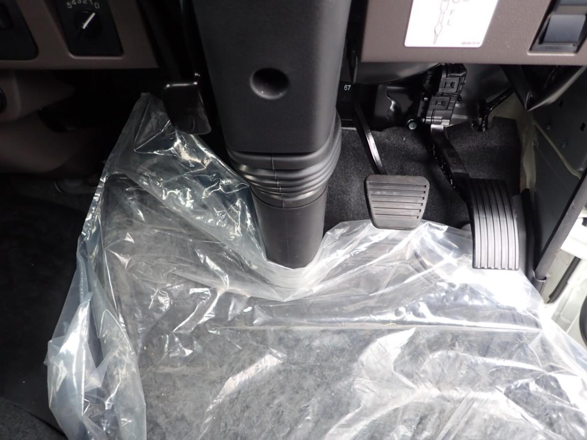 中古平ボディ 三菱ふそう キャンター