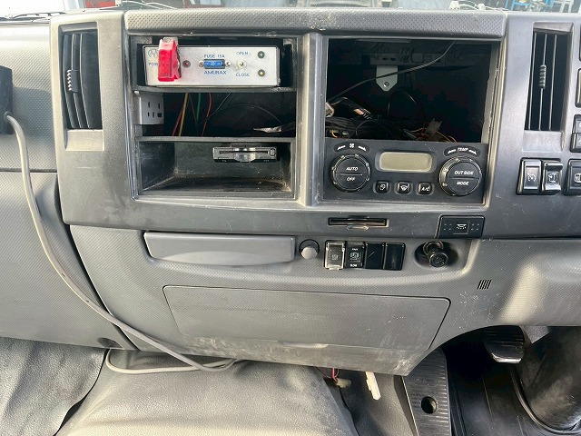 中古ミキサー車(生コン車) いすゞ フォワード