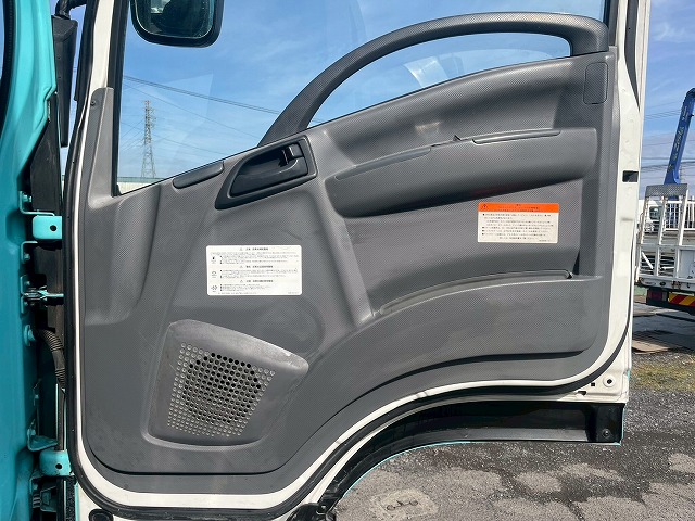 中古ミキサー車(生コン車) いすゞ フォワード
