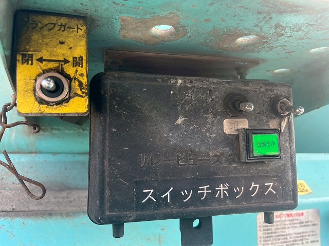 中古ミキサー車(生コン車) いすゞ フォワード