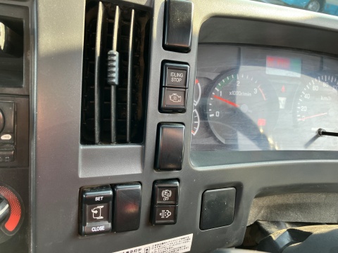 中古ダンプ いすゞ フォワード