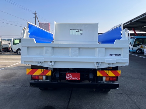 中古ダンプ いすゞ フォワード