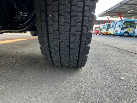 中古平ボディ 三菱ふそう ファイター