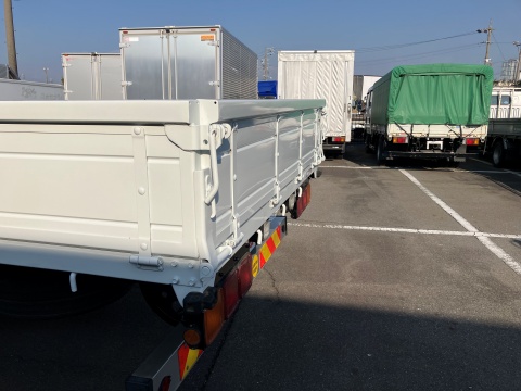 中古平ボディ 三菱ふそう ファイター