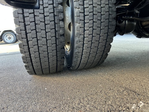 中古平ボディ 三菱ふそう ファイター