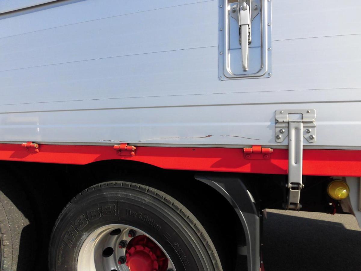 中古アルミウィング 日野 プロフィア