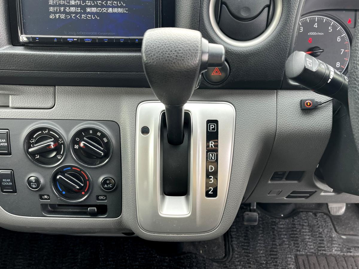 中古バス ニッサン キャラバン