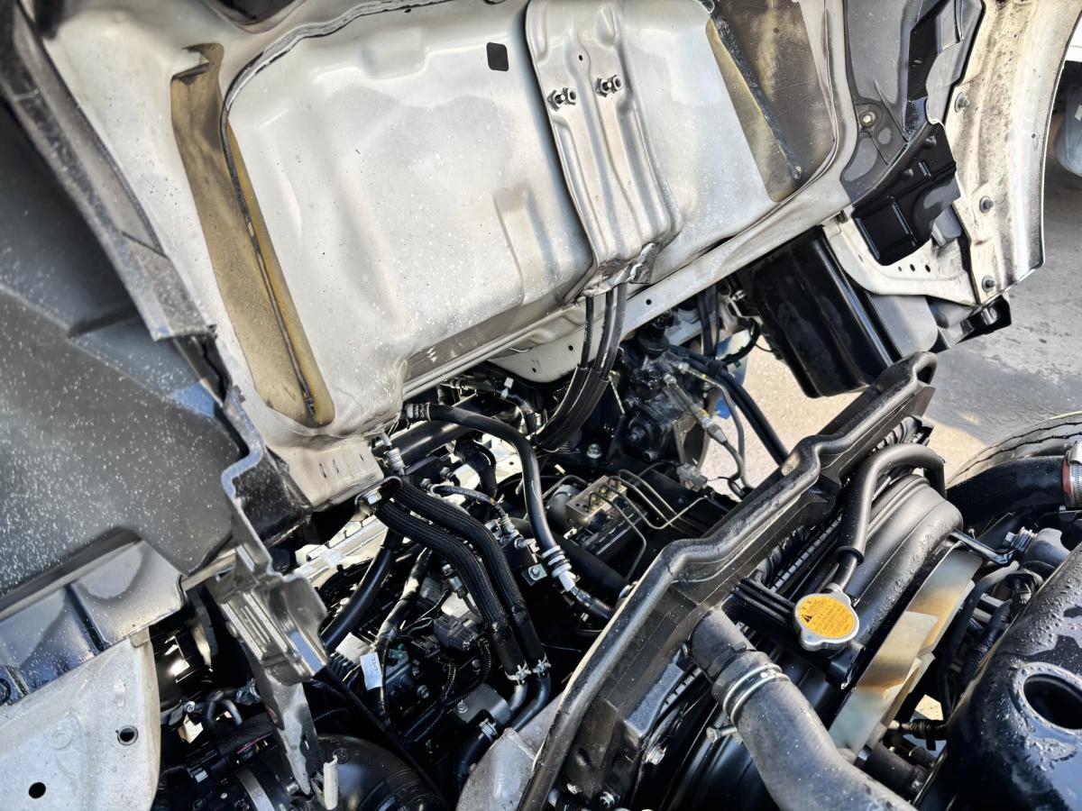 中古糞尿車(バキュームカー) いすゞ エルフ