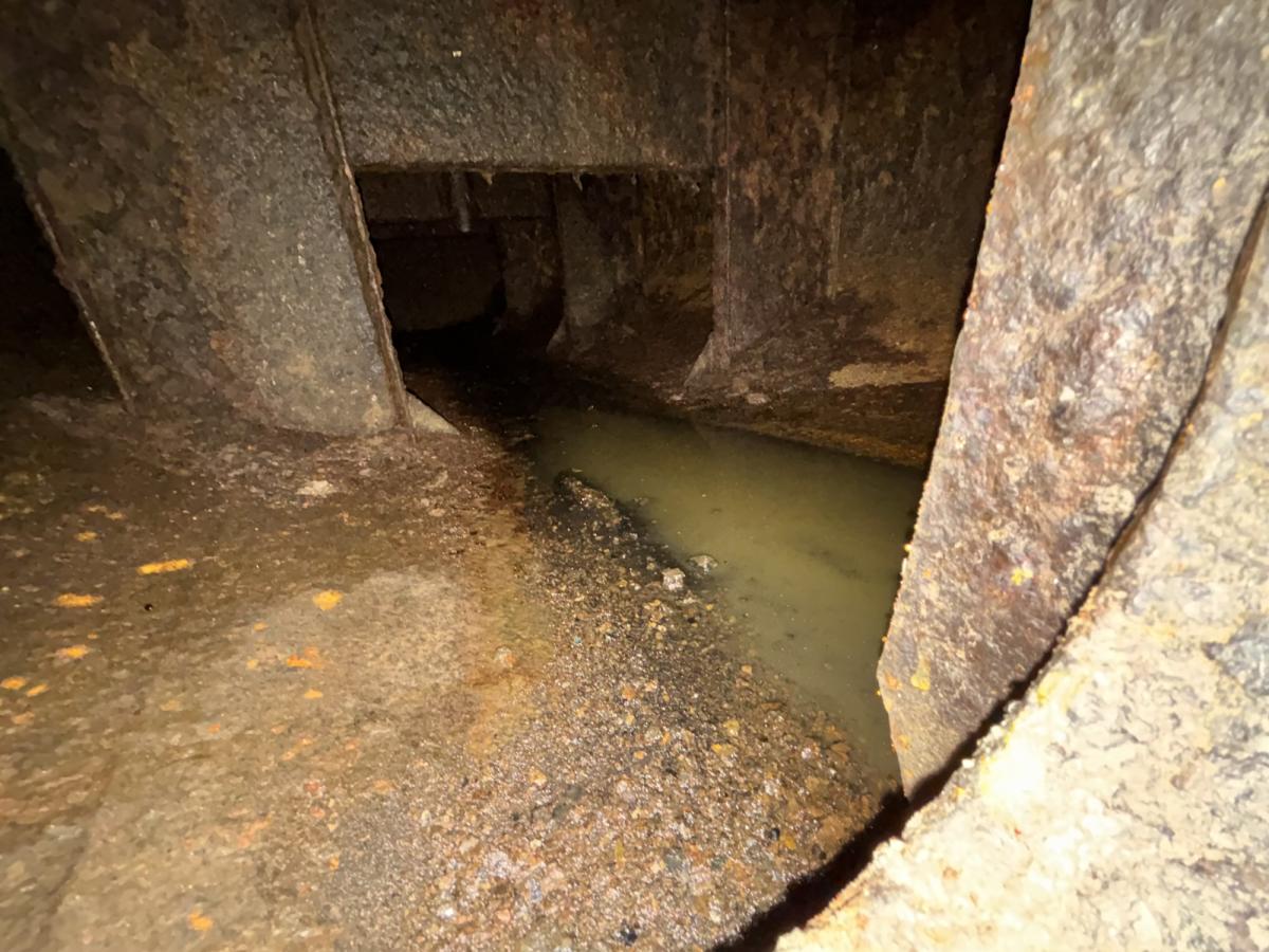 中古糞尿車(バキュームカー) いすゞ エルフ